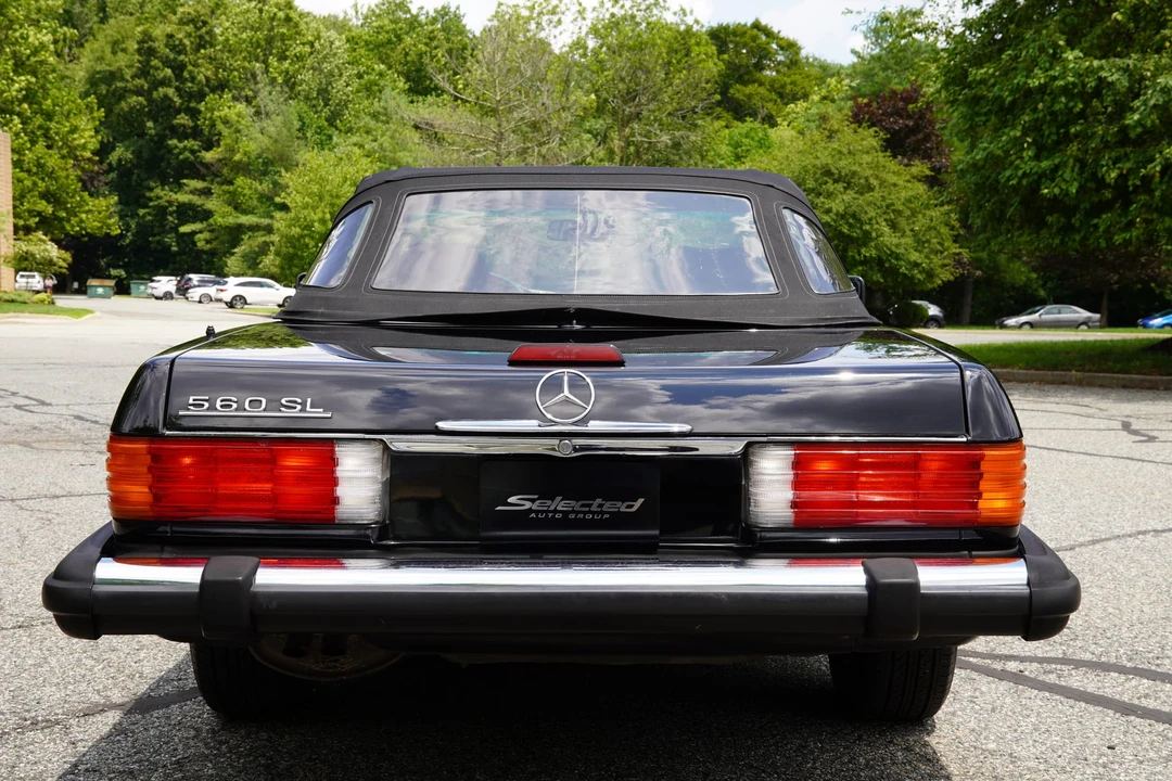 1988 Mercedes-Benz R107 SL-Class - Image 25 of 31