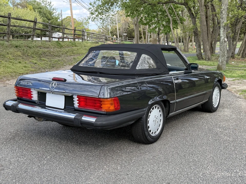 1988 Mercedes-Benz R107 SL-Class - Image 25 of 31