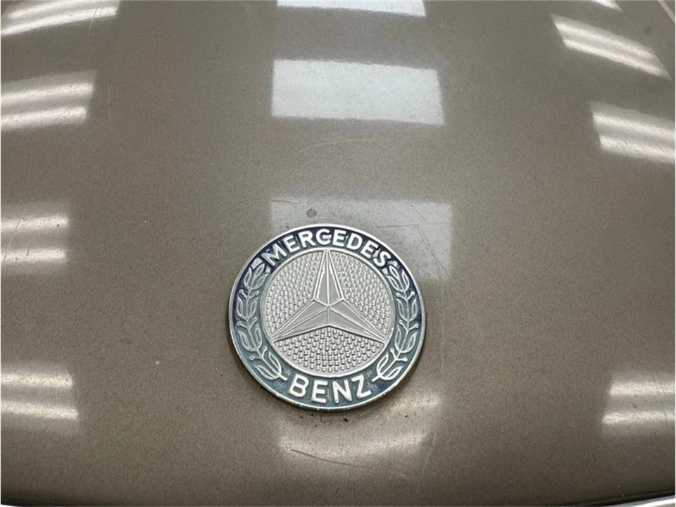 1988 Mercedes-Benz R107 SL-Class - Image 16 of 31