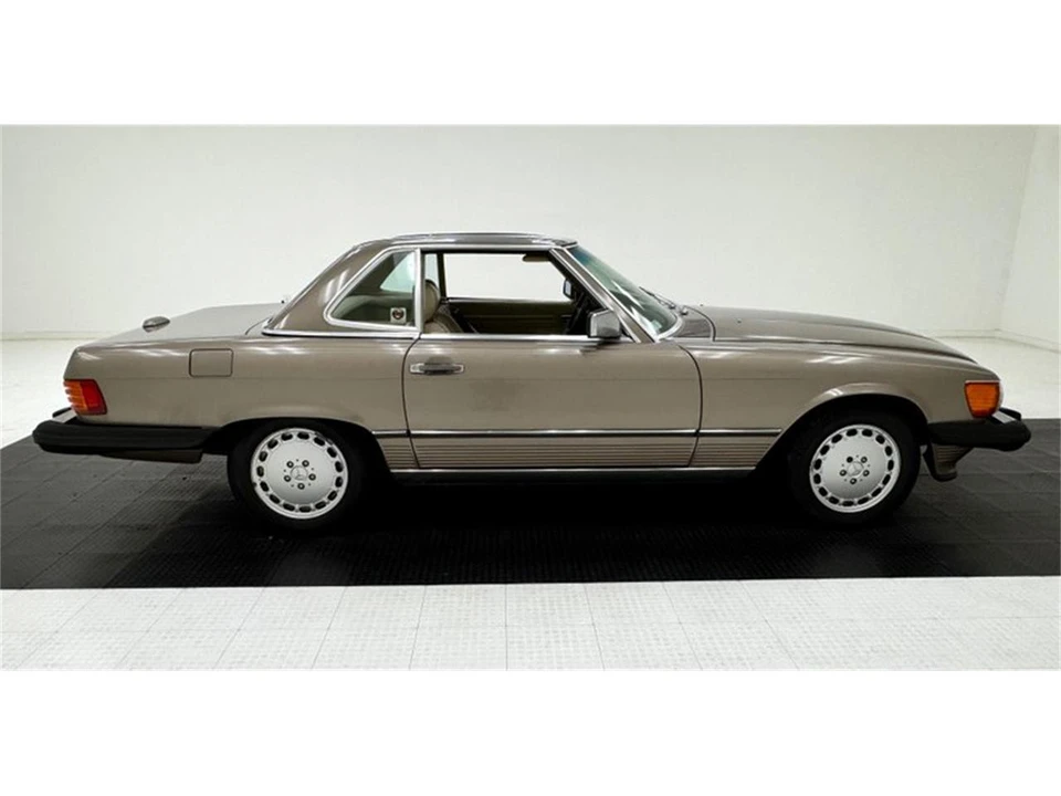 1988 Mercedes-Benz R107 SL-Class - Image 12 of 31