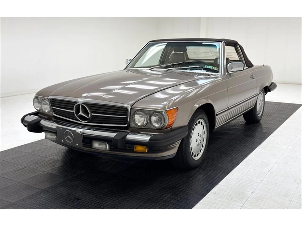 1988 Mercedes-Benz R107 SL-Class - Image 2 of 31