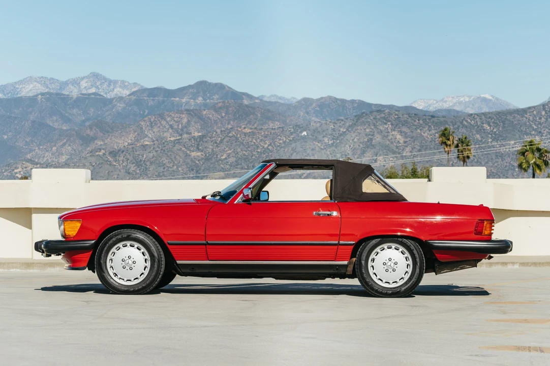 1988 Mercedes-Benz R107 SL-Class - Image 13 of 31