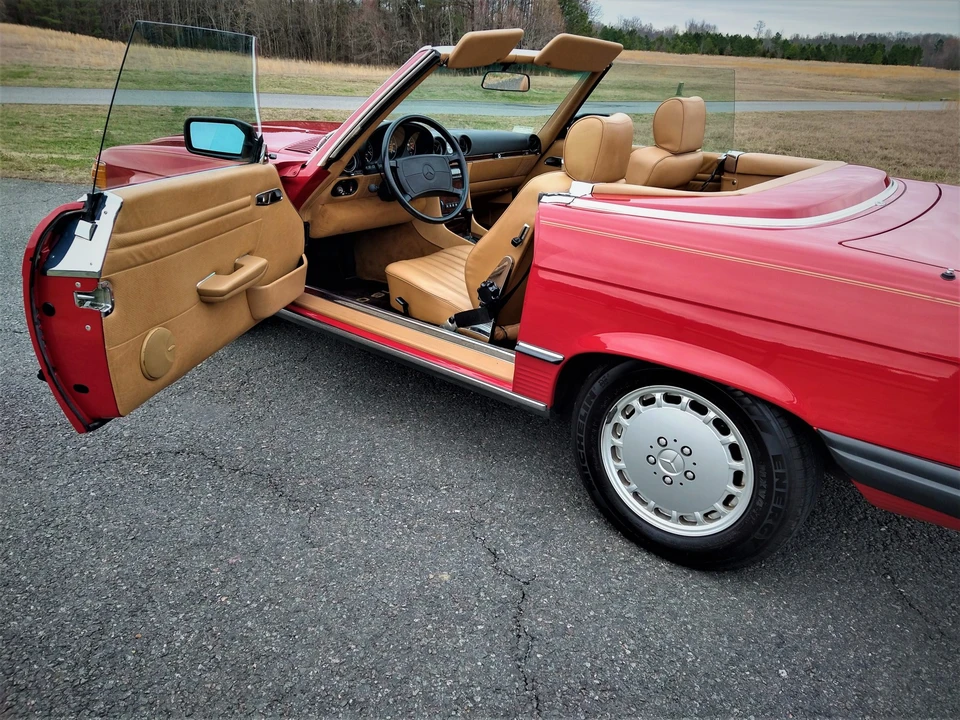 1988 Mercedes-Benz R107 SL-Class - Image 24 of 31