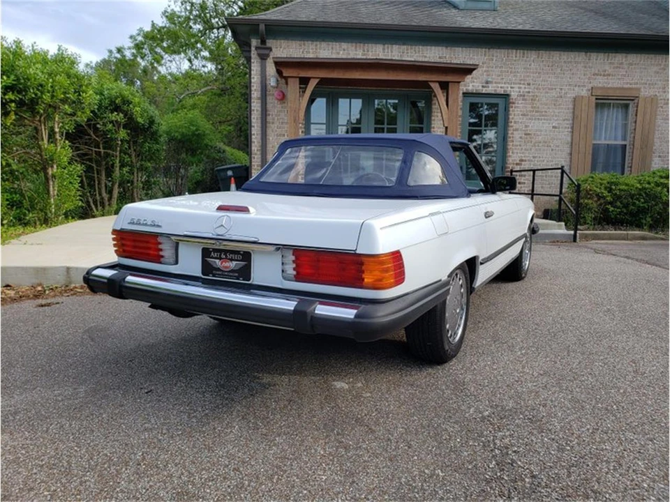 1988 Mercedes-Benz R107 SL-Class - Image 30 of 31