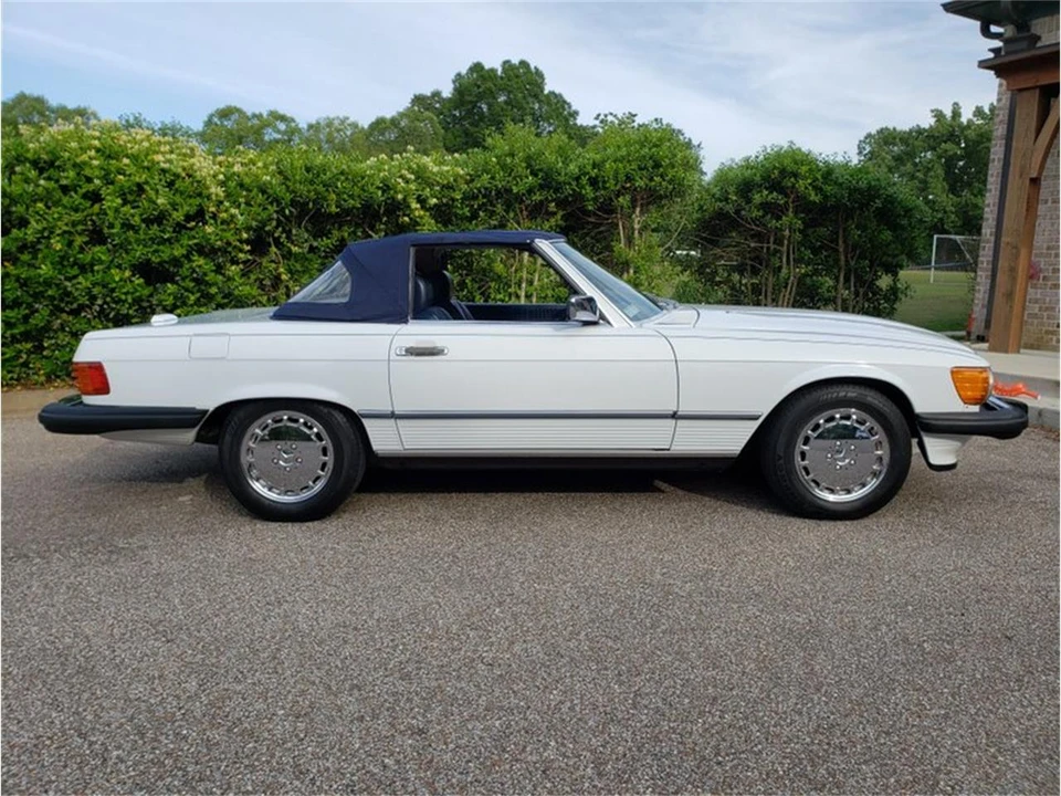 1988 Mercedes-Benz R107 SL-Class - Image 19 of 31