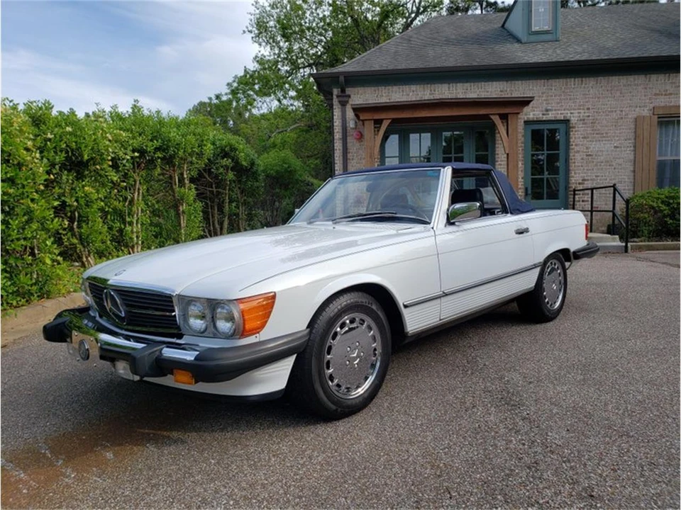 1988 Mercedes-Benz R107 SL-Class - Image 10 of 31