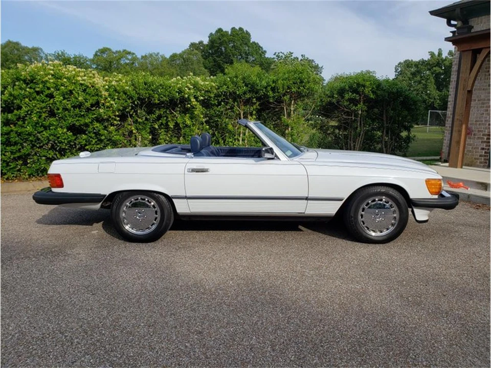 1988 Mercedes-Benz R107 SL-Class - Image 23 of 31