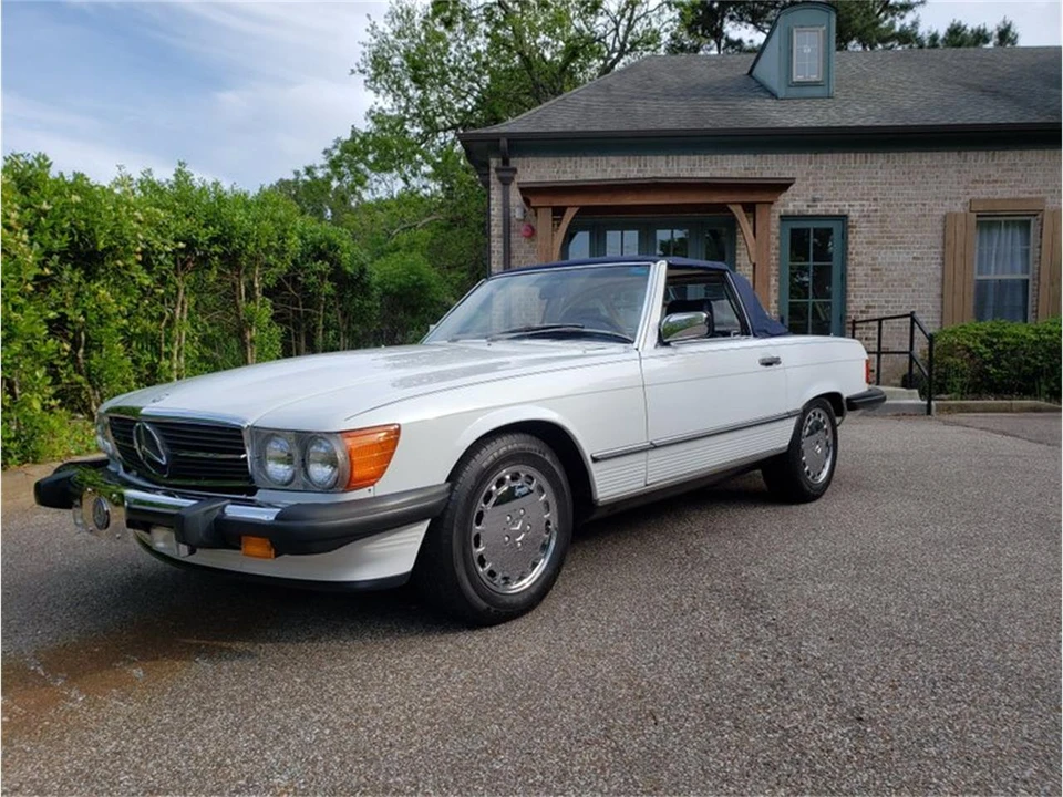 1988 Mercedes-Benz R107 SL-Class - Image 28 of 31