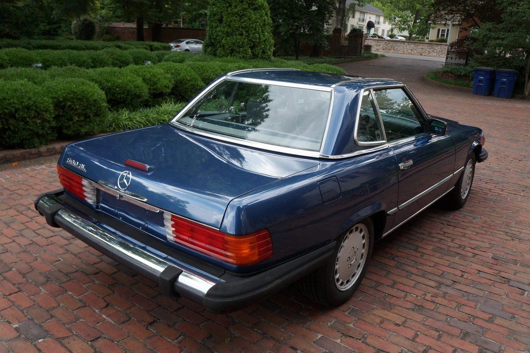 1988 Mercedes-Benz R107 SL-Class - Image 12 of 31