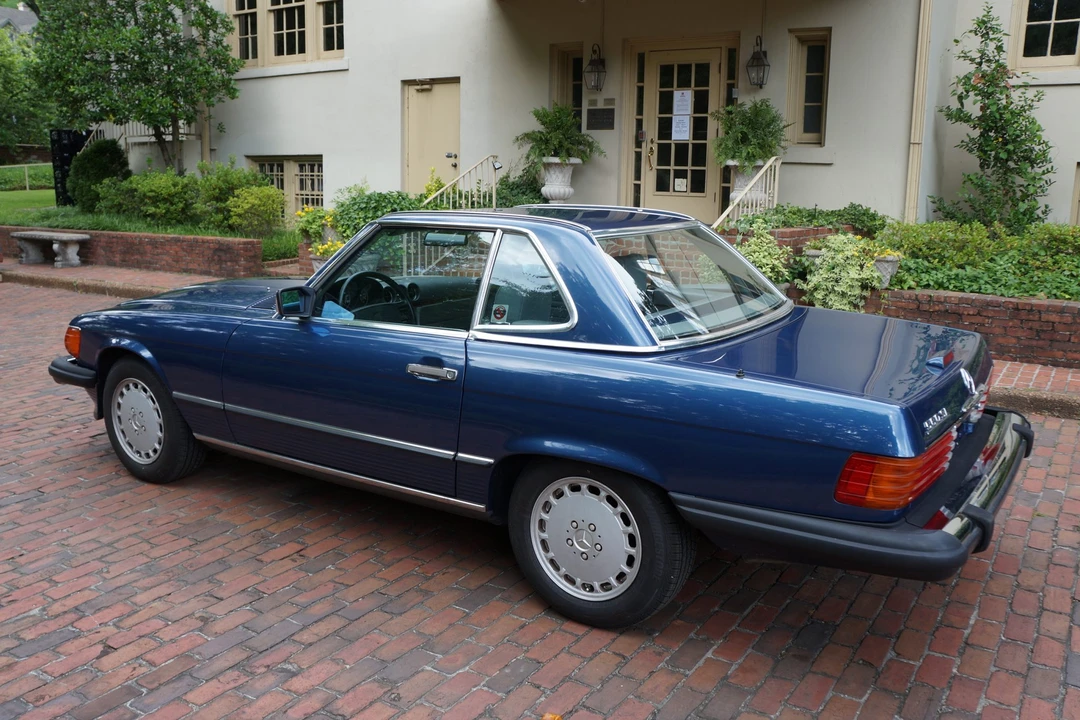 1988 Mercedes-Benz R107 SL-Class - Image 10 of 31