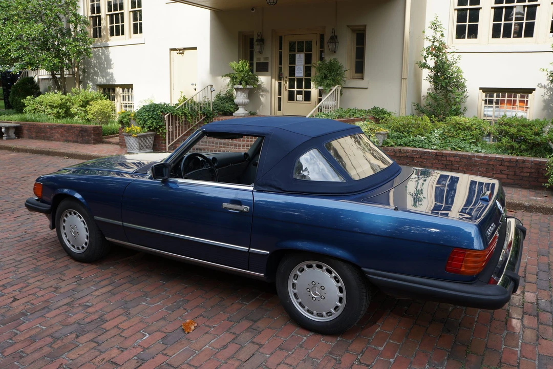 1988 Mercedes-Benz R107 SL-Class - Image 30 of 31