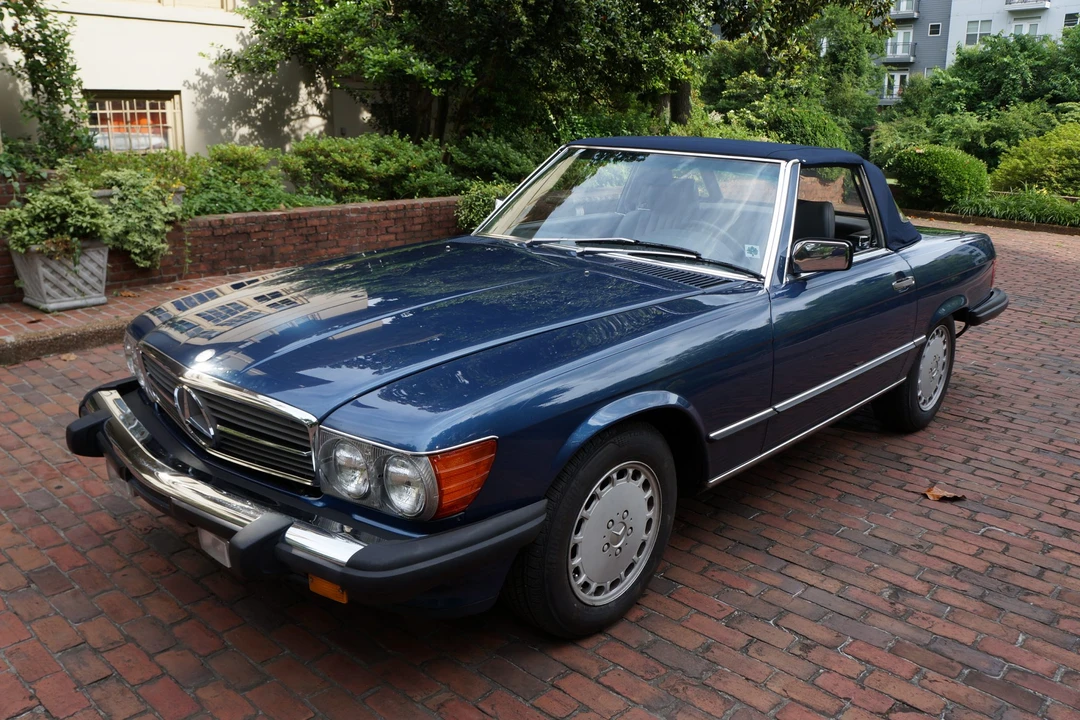 1988 Mercedes-Benz R107 SL-Class - Image 29 of 31