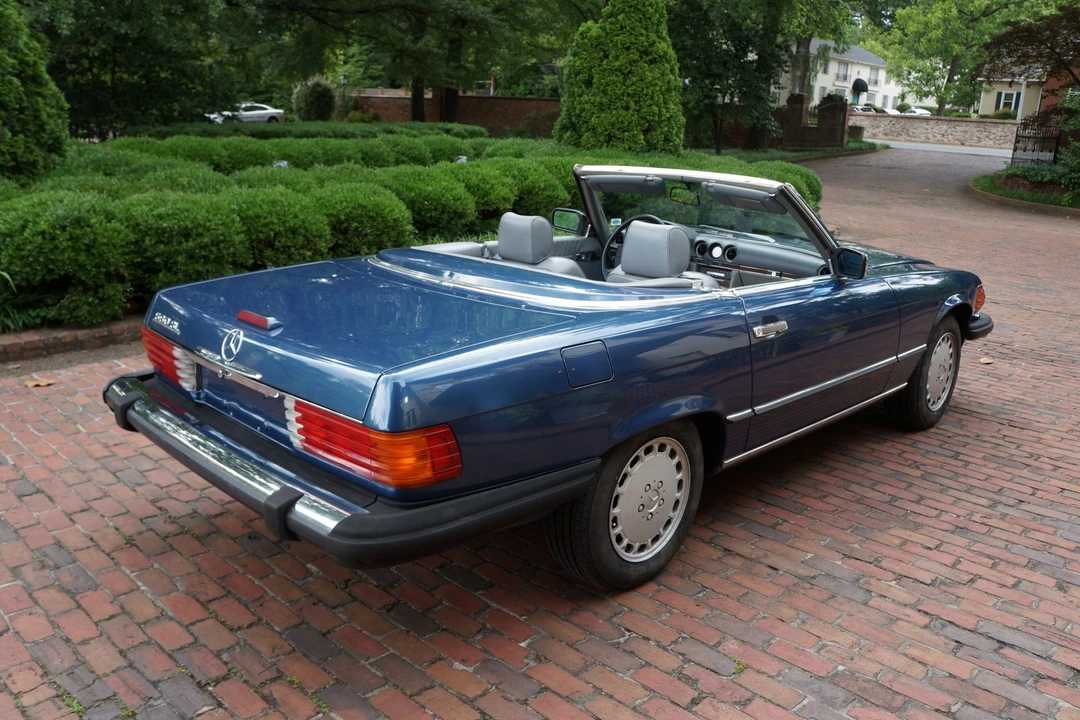 1988 Mercedes-Benz R107 SL-Class - Image 26 of 31