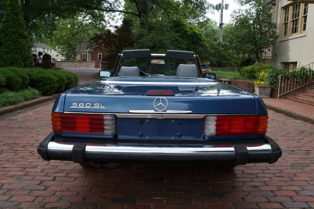 1988 Mercedes-Benz R107 SL-Class - Image 25 of 31
