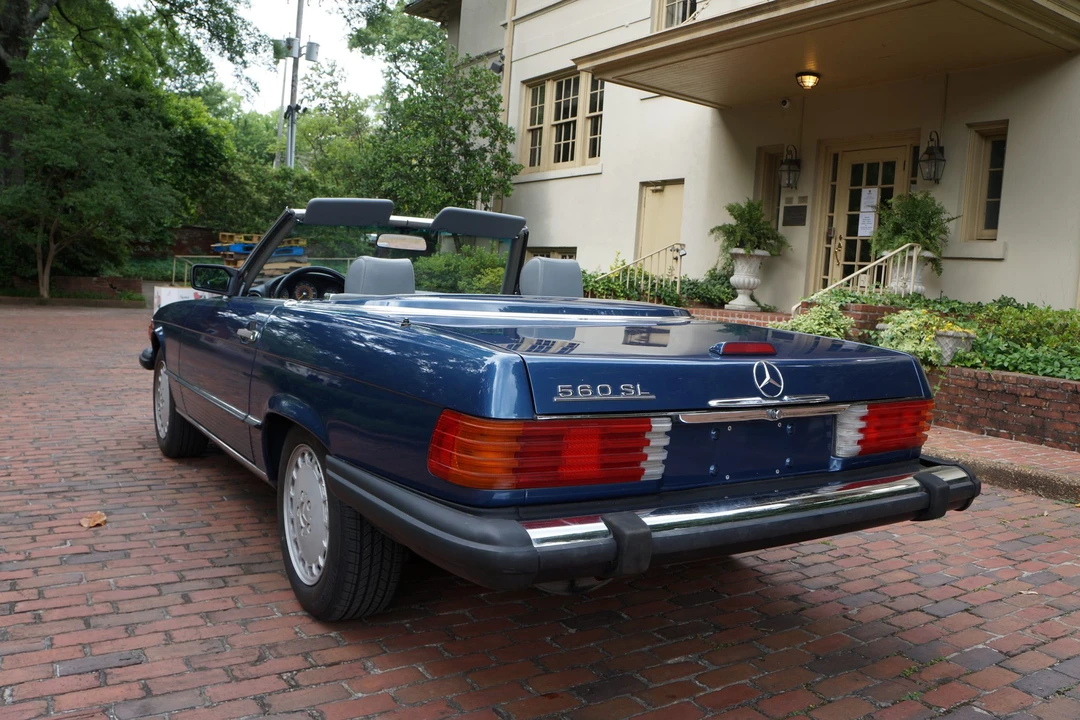 1988 Mercedes-Benz R107 SL-Class - Image 24 of 31