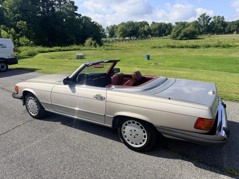 1988 Mercedes-Benz R107 SL-Class - Image 8 of 31