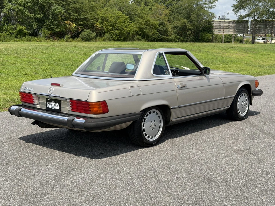 1988 Mercedes-Benz R107 SL-Class - Image 29 of 31