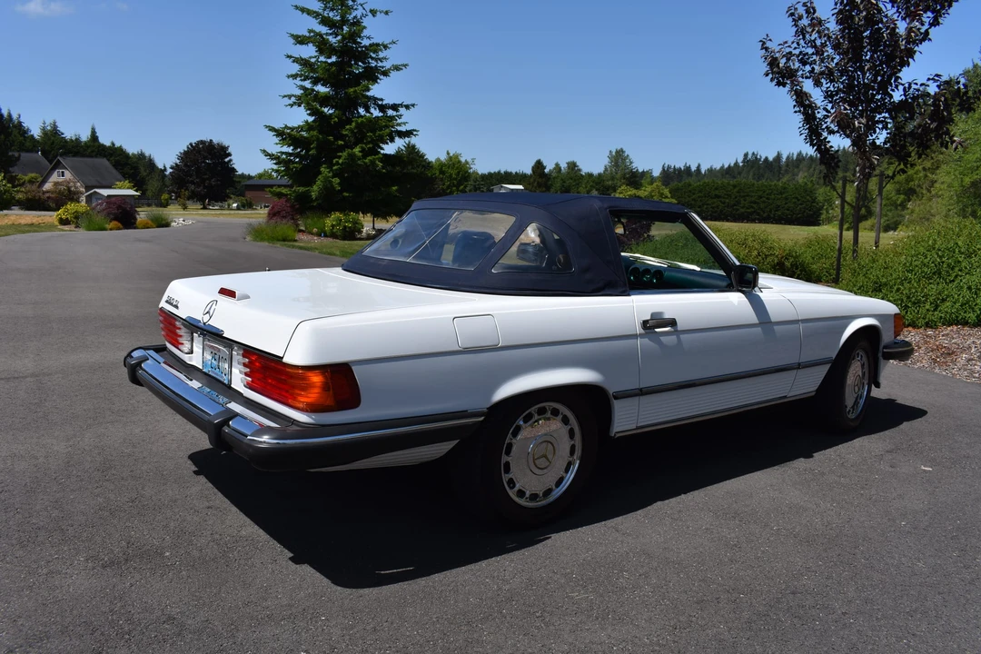 1988 Mercedes-Benz R107 SL-Class - Image 30 of 31