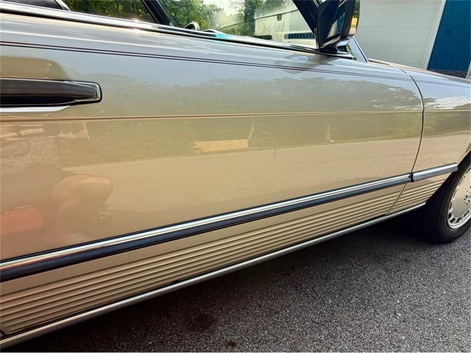 1988 Mercedes-Benz R107 SL-Class - Image 28 of 31