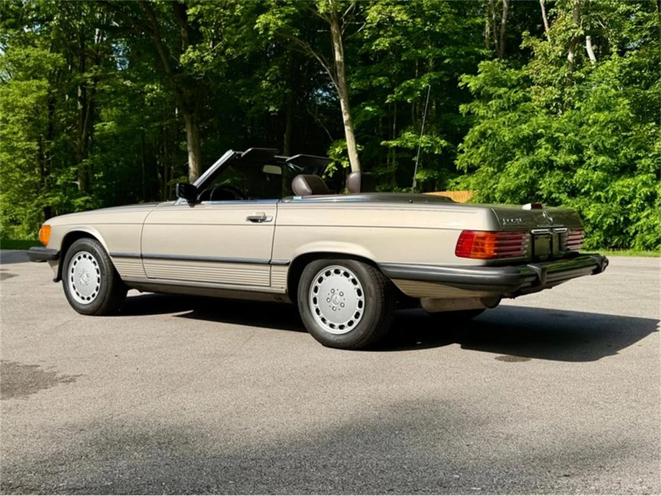 1988 Mercedes-Benz R107 SL-Class - Image 12 of 31