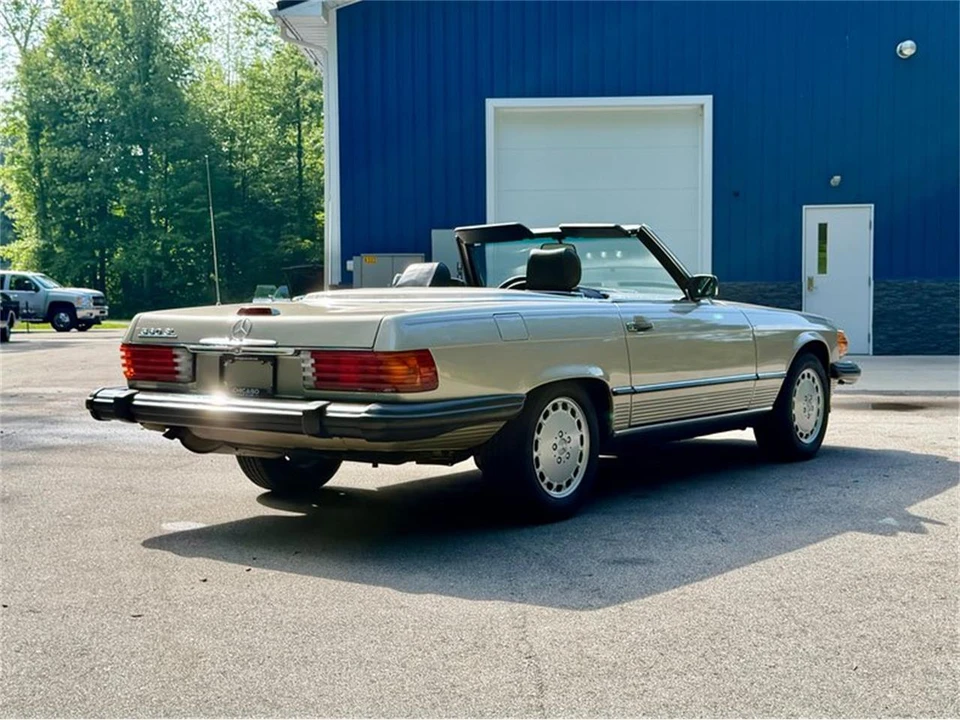 1988 Mercedes-Benz R107 SL-Class - Image 14 of 31