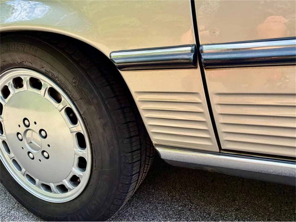 1988 Mercedes-Benz R107 SL-Class - Image 26 of 31