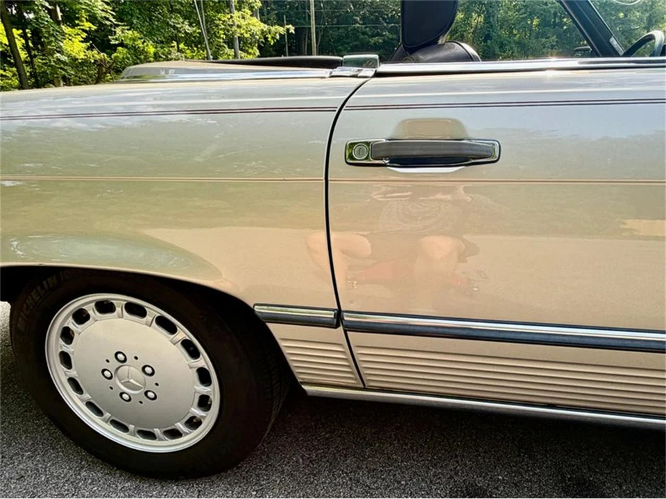 1988 Mercedes-Benz R107 SL-Class - Image 27 of 31