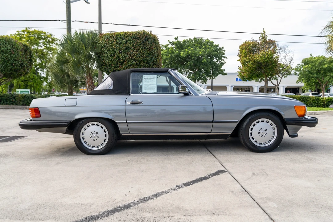 1988 Mercedes-Benz R107 SL-Class - Image 4 of 31