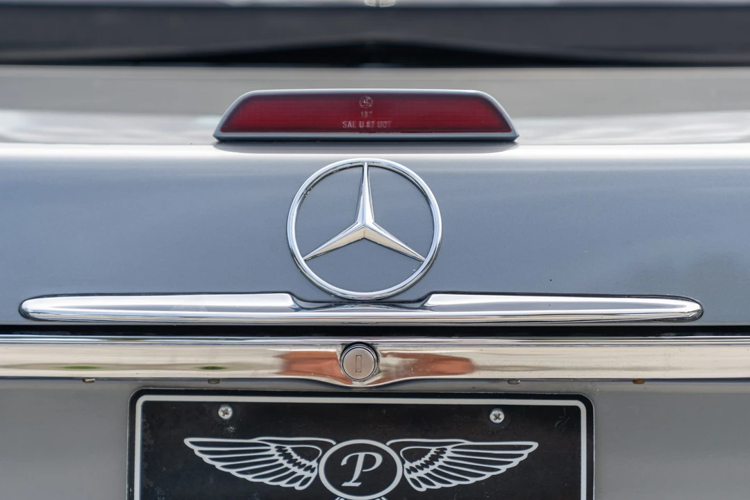 1988 Mercedes-Benz R107 SL-Class - Image 30 of 31