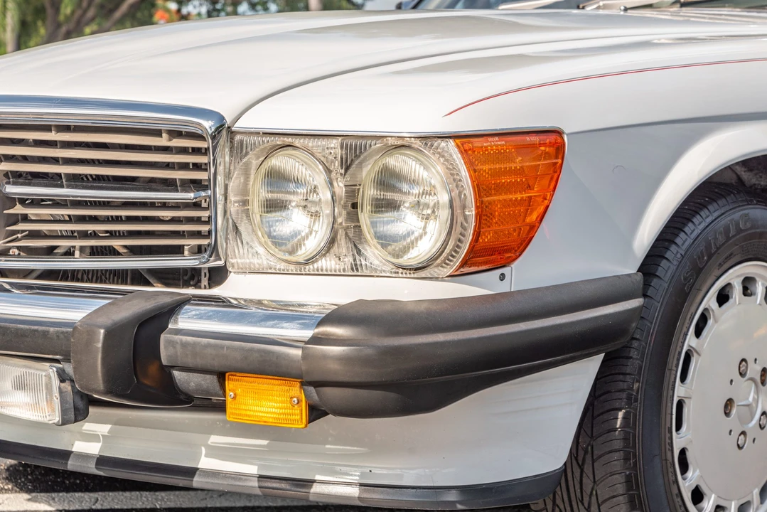 1988 Mercedes-Benz R107 SL-Class - Image 26 of 31