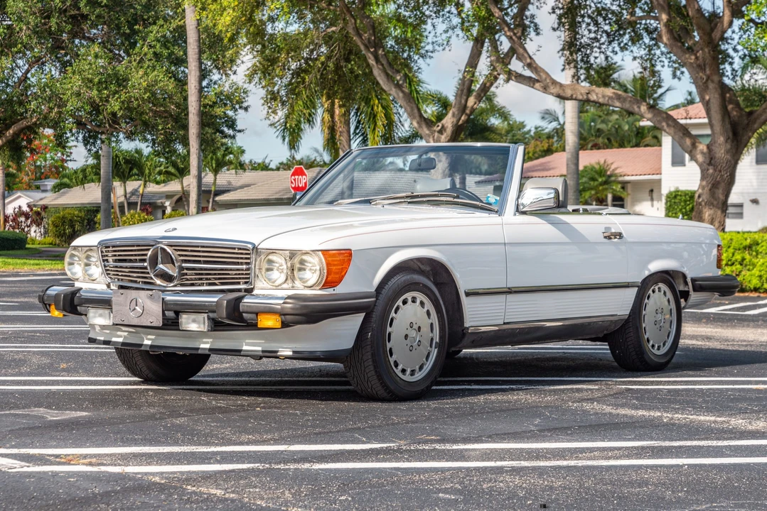 1988 Mercedes-Benz R107 SL-Class - Image 2 of 31