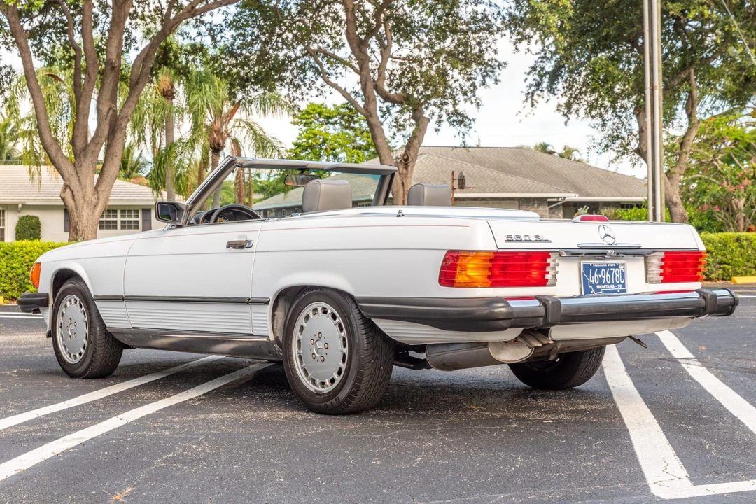 1988 Mercedes-Benz R107 SL-Class - Image 5 of 31