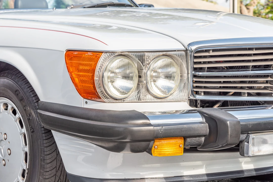 1988 Mercedes-Benz R107 SL-Class - Image 27 of 31