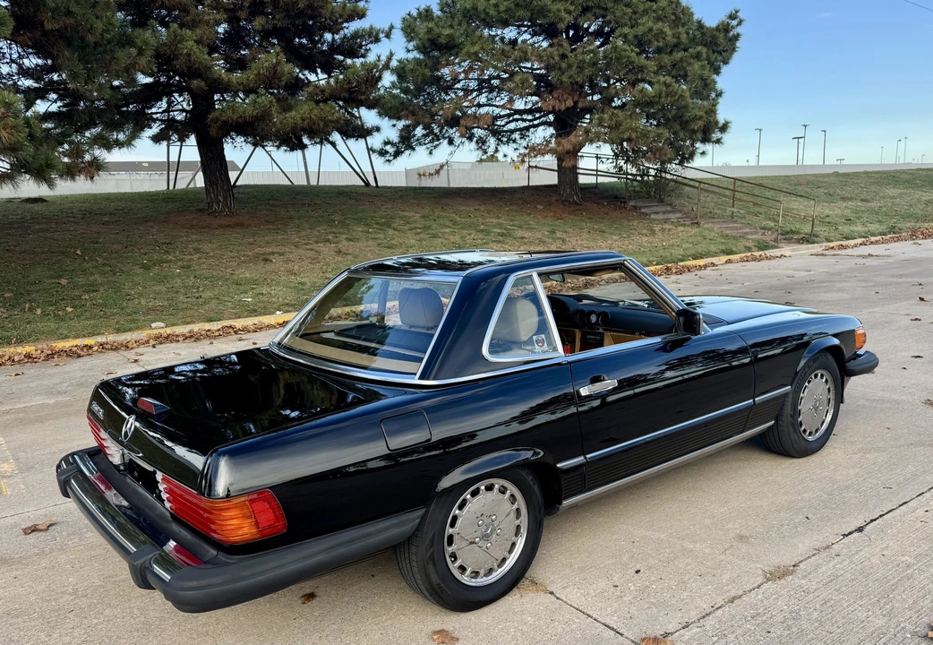 1988 Mercedes-Benz R107 SL-Class - Image 29 of 31