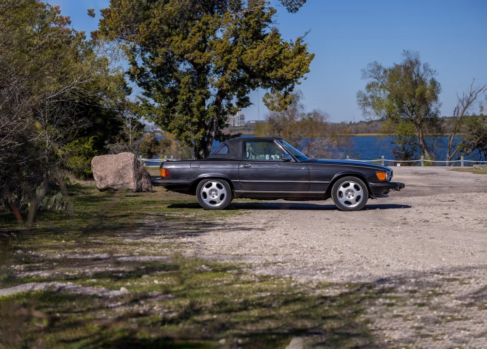 1988 Mercedes-Benz R107 SL-Class - Image 8 of 31