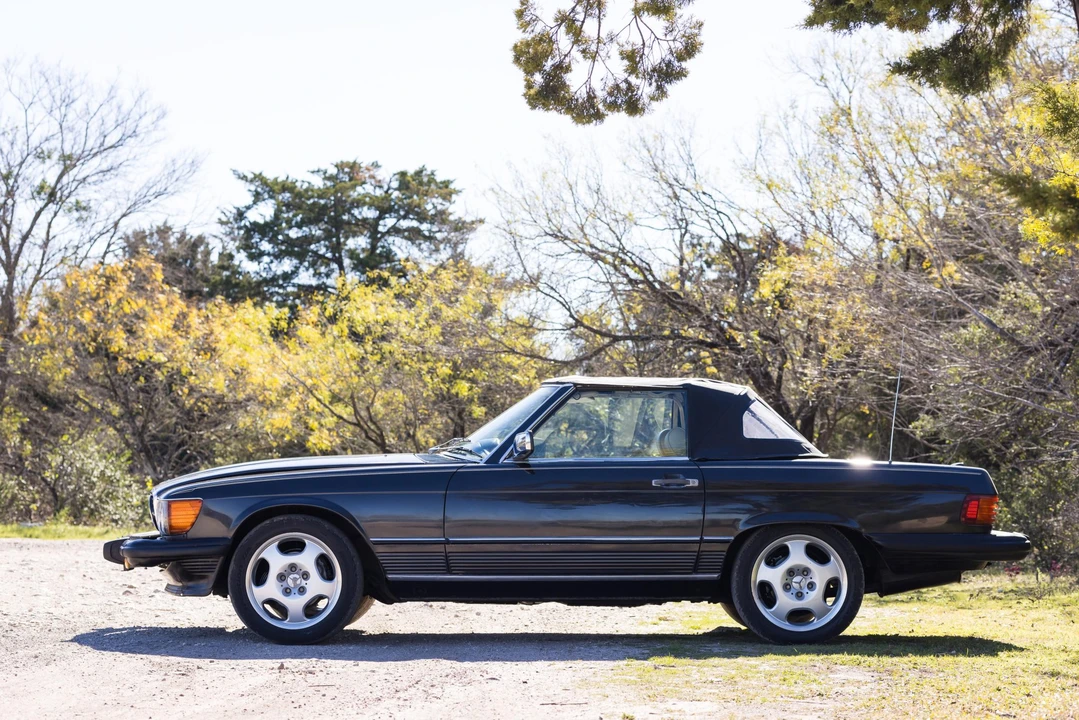 1988 Mercedes-Benz R107 SL-Class - Image 15 of 31