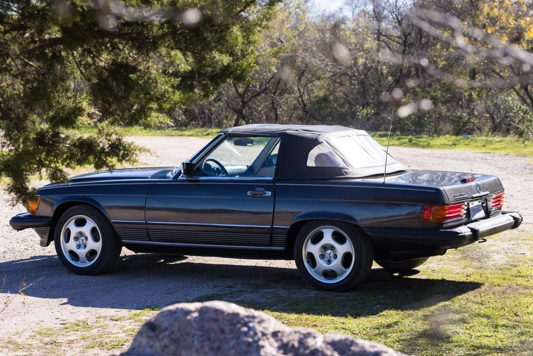 1988 Mercedes-Benz R107 SL-Class - Image 13 of 31
