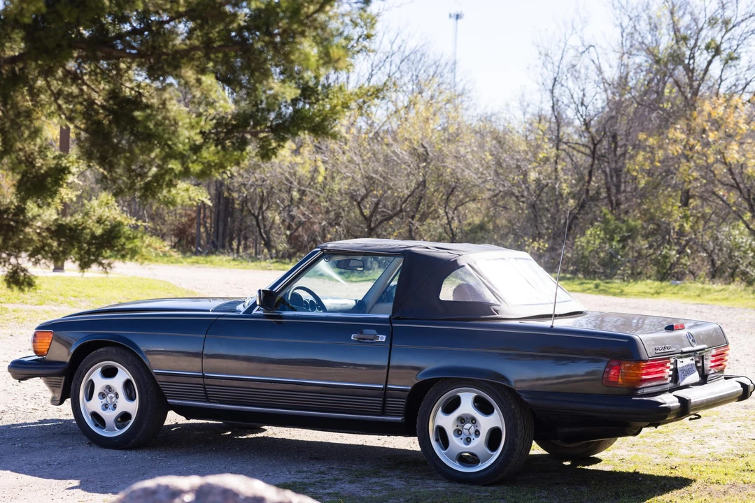 1988 Mercedes-Benz R107 SL-Class - Image 12 of 31