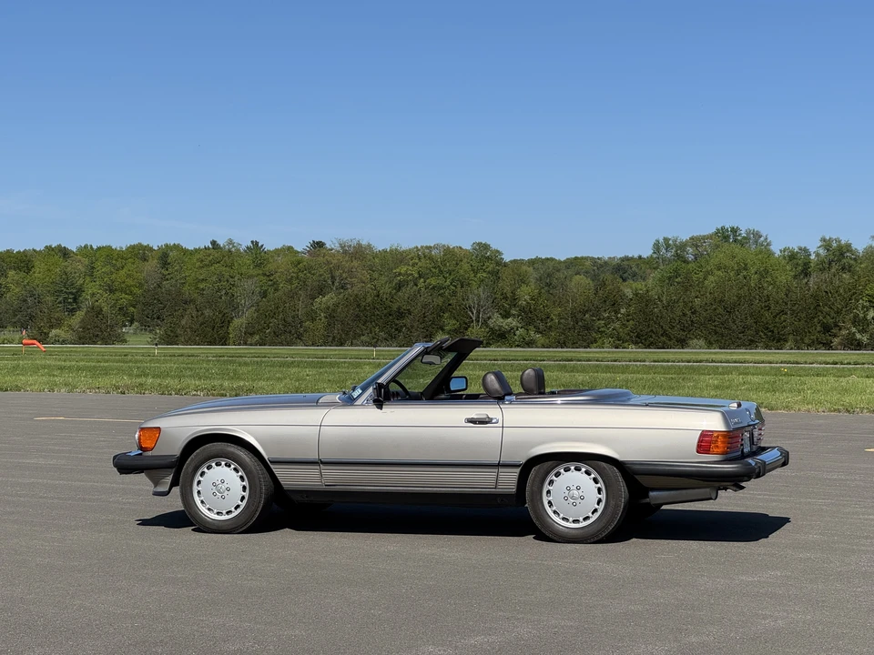 1988 Mercedes-Benz R107 SL-Class - Image 13 of 31