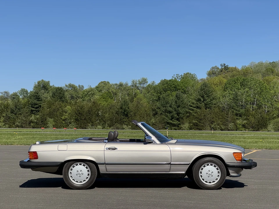 1988 Mercedes-Benz R107 SL-Class - Image 25 of 31