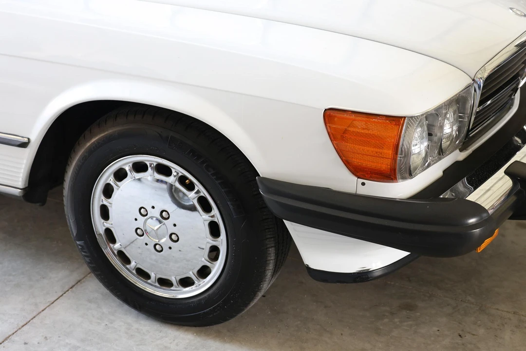 1988 Mercedes-Benz R107 SL-Class - Image 26 of 31