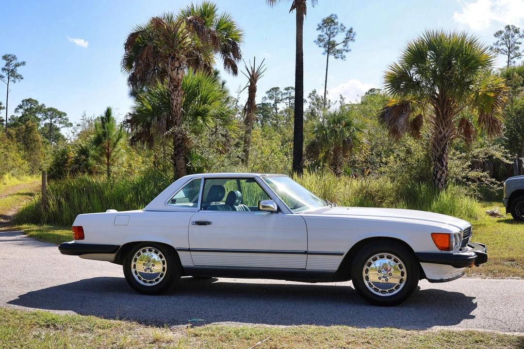 1988 Mercedes-Benz R107 SL-Class - Image 15 of 31