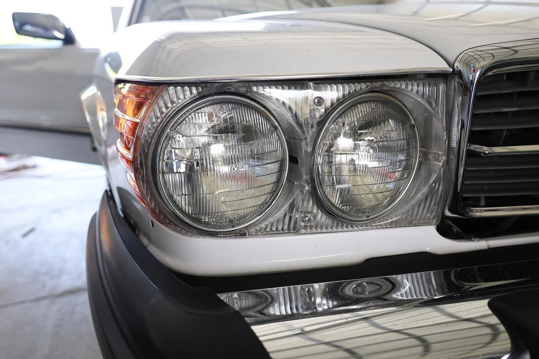 1988 Mercedes-Benz R107 SL-Class - Image 17 of 31