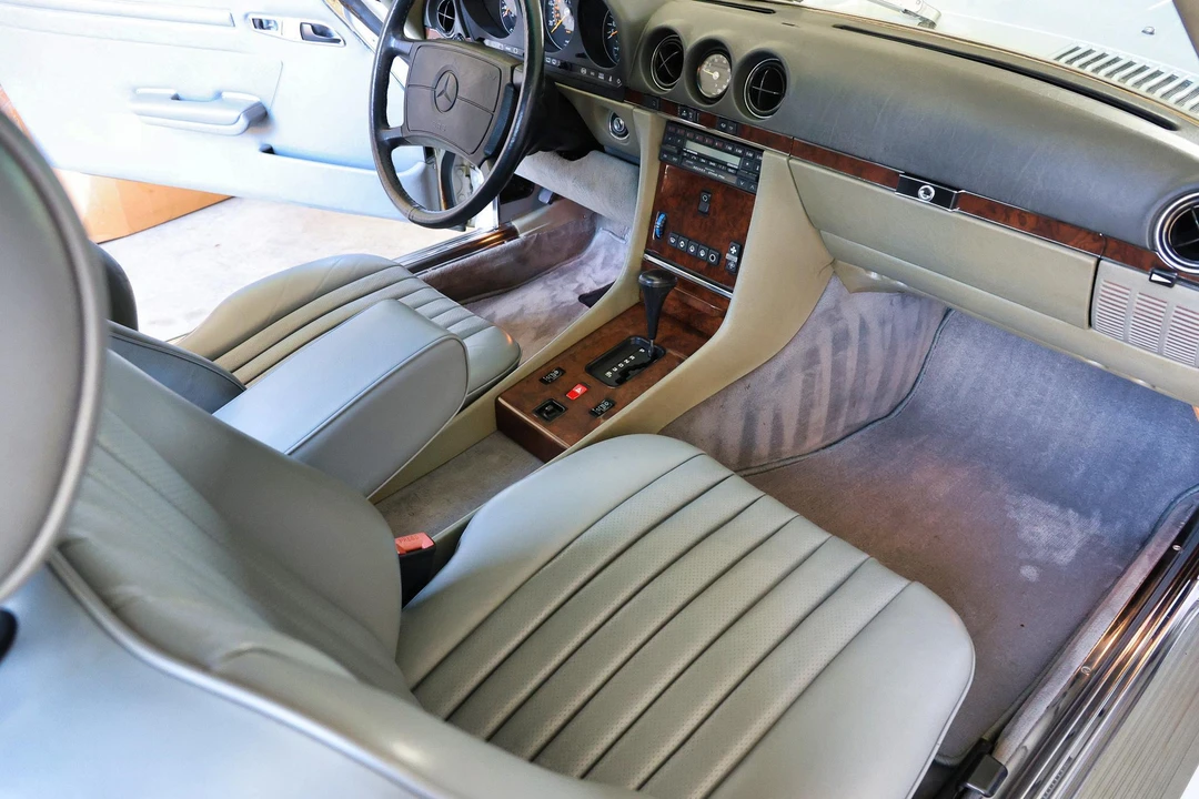 1988 Mercedes-Benz R107 SL-Class - Image 31 of 31
