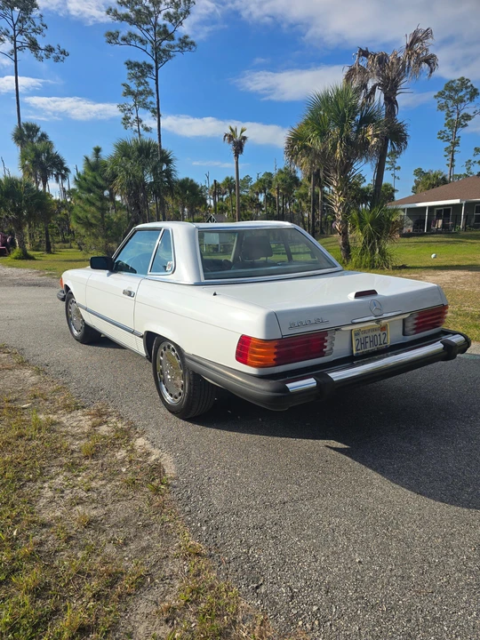 1988 Mercedes-Benz R107 SL-Class - Image 11 of 31