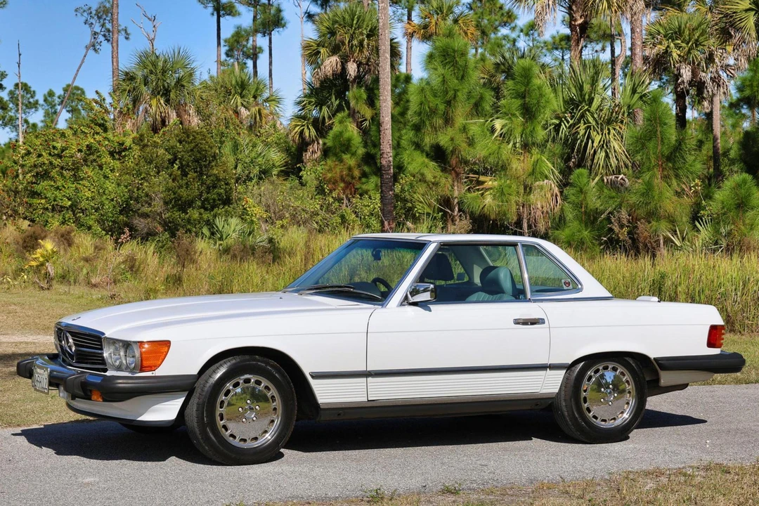 1988 Mercedes-Benz R107 SL-Class - Image 3 of 31