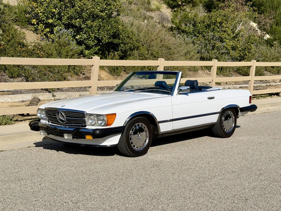 1988 Mercedes-Benz R107 SL-Class - Image 2 of 31