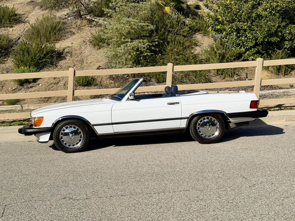 1988 Mercedes-Benz R107 SL-Class - Image 10 of 31