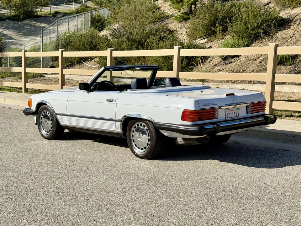 1988 Mercedes-Benz R107 SL-Class - Image 9 of 31