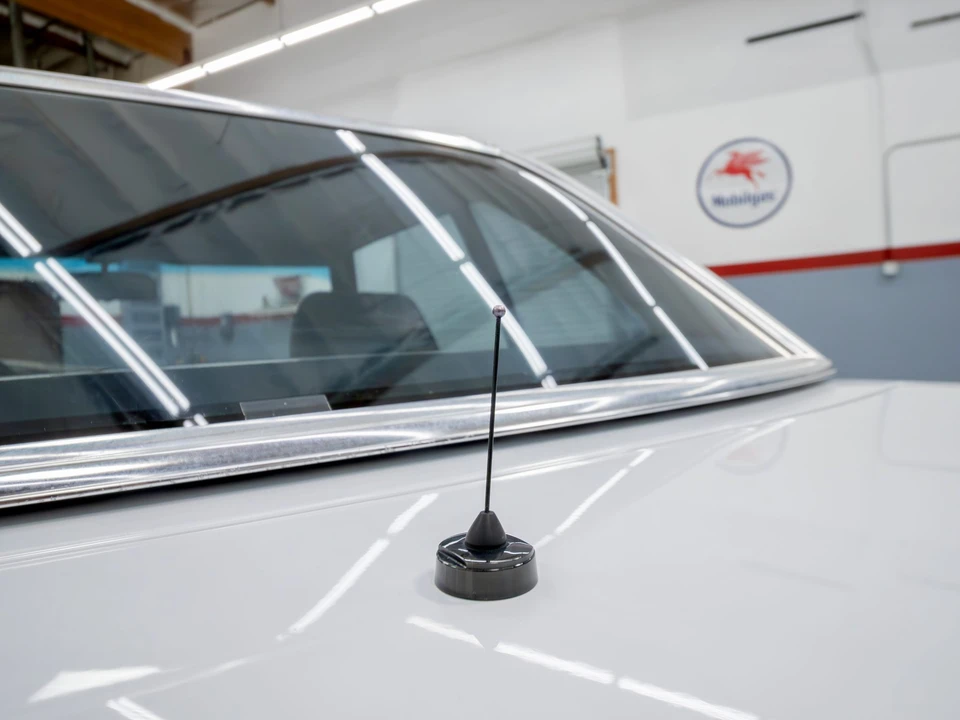 1988 Mercedes-Benz R107 SL-Class - Image 29 of 31